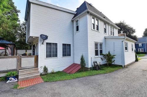 44 Newton Ter, Waterbury CT  06708-1919 exterior