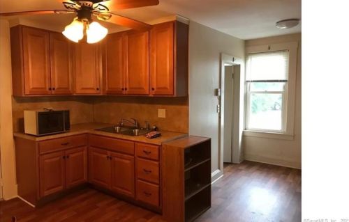 171 Jefferson Ave, United States Coast Guard Ac, CT 06320-3611