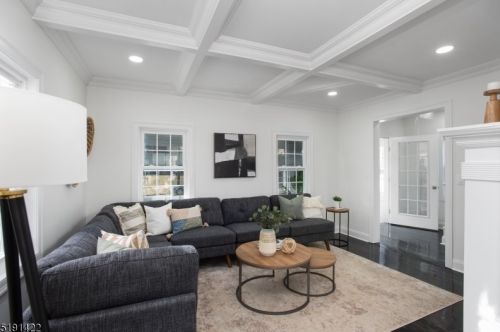 49 Elmwood Ave, Montclair NJ  07042-4531 exterior