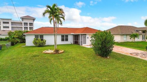 4124 20th Ave, Cape Coral, FL 33914-5558
