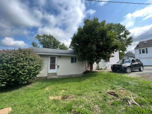 319 Elm St, Ligonier, PA 15658-6121