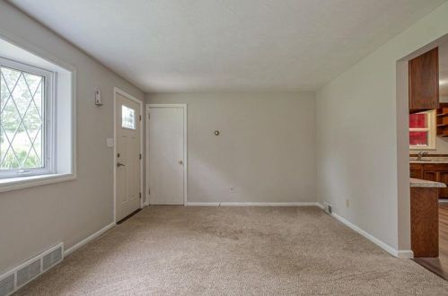 21 Carl Ln, Gibsonia PA  15044-7835 exterior