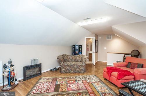 117 Riverside Dr, Bybee VA  22963-2020 exterior