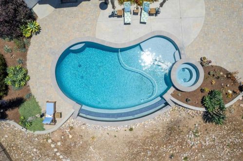 14198 Arbolitos Dr, Poway CA 92064-6441 exterior