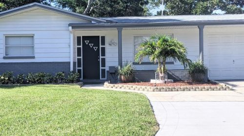 4254 Oakfield Ave, Tarpon Springs, FL 34691-1626