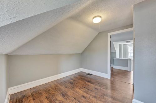 434 Winter Ave, New Castle PA  16105-2498 exterior