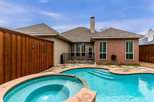 807 Carolyn Ln, Allen TX 75002-3632 exterior