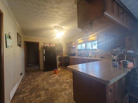 1366 Dyer Rd, Darbydale, OH 43123-9738