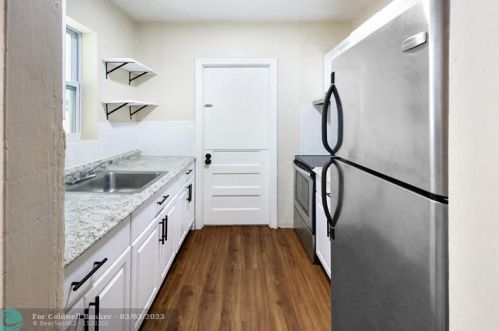 1602 17 Ave, Hollywood FL 33020-2814 exterior