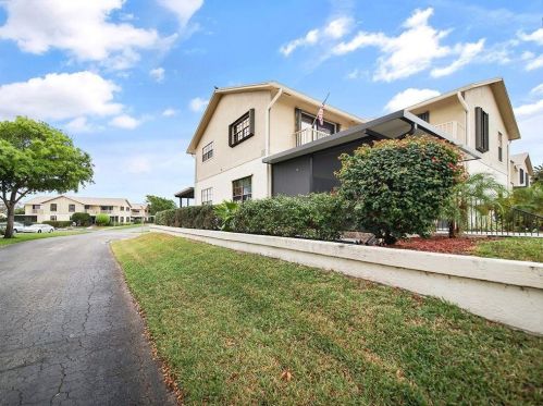 7375 Jamestown Ter, Hobe Sound, FL 33455-5874