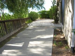 4334 Oakdale Pl, West Pittsburg CA  94565-6256 exterior