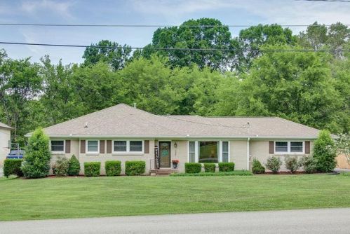 108 Dale Ave, Hendersonville, TN 37075-3849
