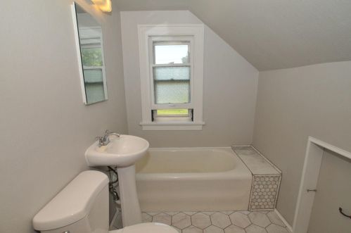 221 Tripoli Ave, Milwaukee WI 53221-1447 exterior