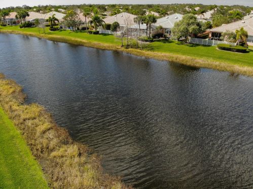 10834 Candlewood Rd, Fort Pierce, FL 34987-2140
