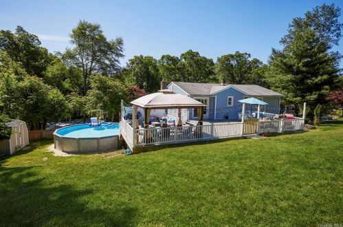46 Tanager Rd, Mahopac, NY 10541-2356