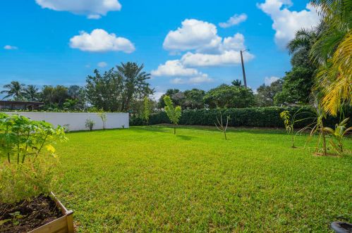 18844 29th Ct, Hollywood FL  33029-2403 exterior