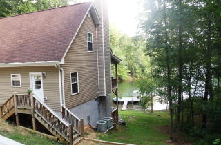 1815 Tapoco Rd, Lake Santeetlah, NC 28771-6670