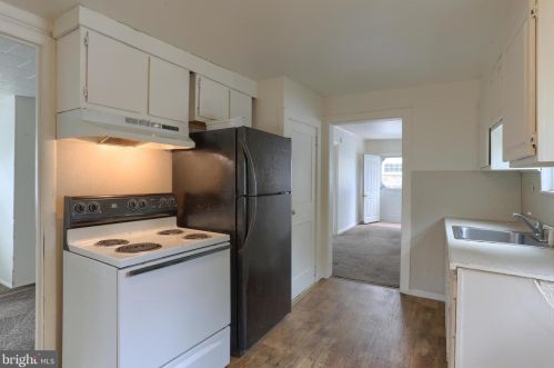 23 Rosanna St, Hummelstown PA  17036-1521 exterior