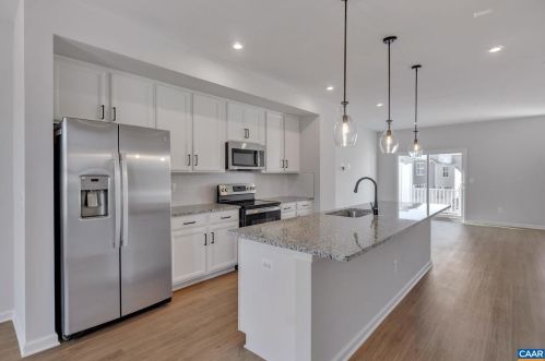 5995 Mccomb St, Crozet VA  22932-3023 exterior