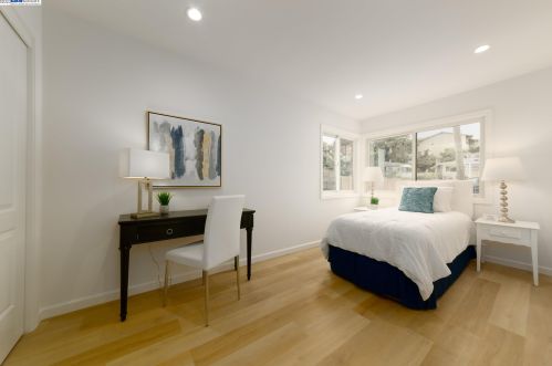 16609 Winding Blvd, San Leandro CA  94578-1248 exterior