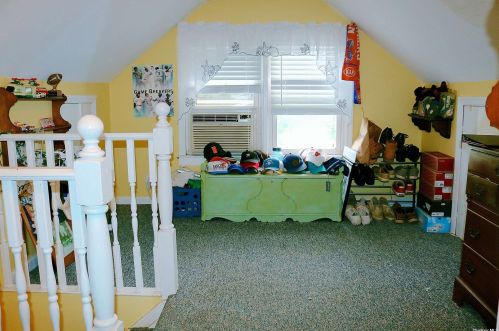 24 Park Ave, Babylon NY  11702-1706 exterior