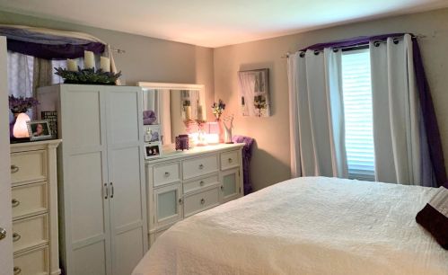 221 150, Valpo IN  46383-9559 exterior