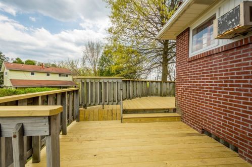 1537 Berkshire Ave, Pittsburgh PA  15226-2431 exterior