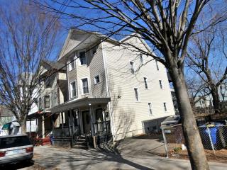 441 Huntington St, New Haven CT  06511-1108 exterior