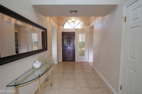 5514 Paradise Dr, Scottsdale AZ  85254-5729 exterior