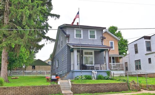 524 3rd St, Newport, KY 41071-1729