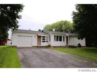 8606 Helch Rd, Lyons, NY 14489-9736