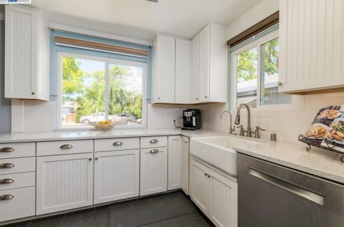 458 Rincon Ave, Livermore CA  94551-6521 exterior