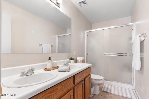 1707 Desert Rose Trl, San Tan Valley AZ  85143-4640 exterior