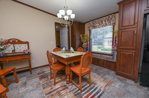 24 Meredith Dr, Hampstead, NH 03841-2222