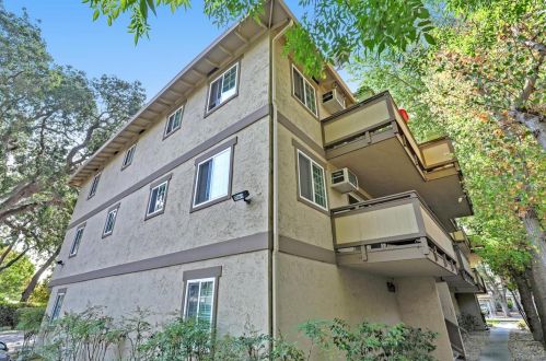 567 Latimer Ave, Campbell, CA 95008-1900