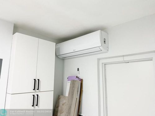 3591 177th Ave, Hollywood FL  33029-1666 exterior