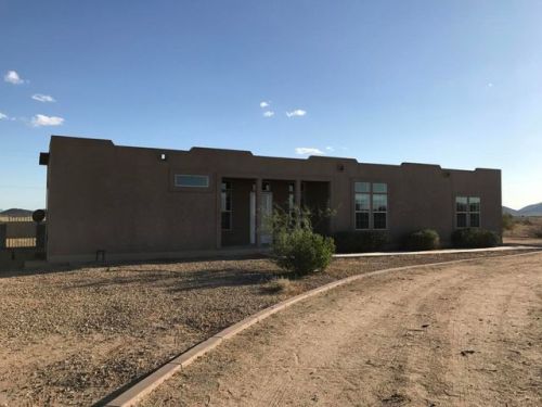 1016 384th Ave, Tonopah, AZ 85354-8461