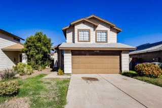 4328 Oraibi Dr, Glendale, AZ 85308-7318