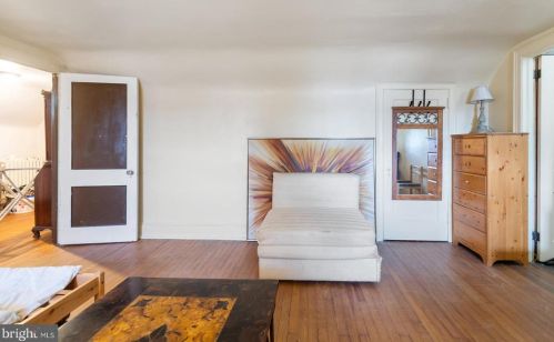 232 Cliveden St, Philadelphia PA 19150-3309 exterior