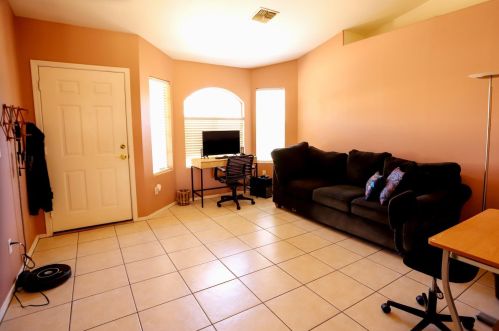 13335 Chicago St, Chandler, AZ 85225-6115