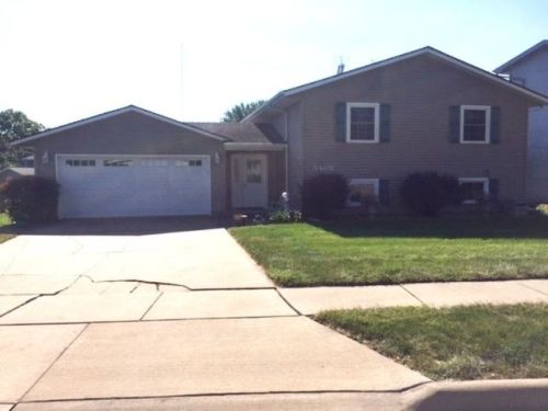 3465 Overland Dr, Panarama Park, IA 52722-2830