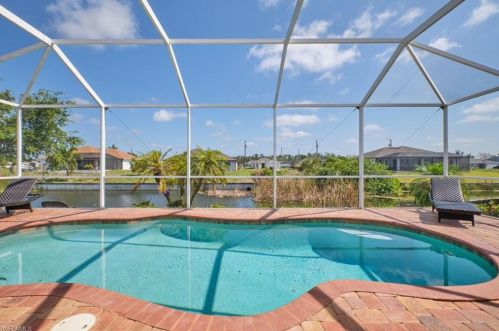 1121 1 Ter, Cape Coral FL  33991-1591 exterior