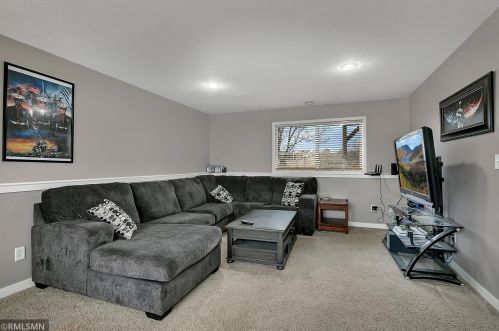 1251 Stone Ridge Rd, Sauk Rapids MN  56379-2583 exterior