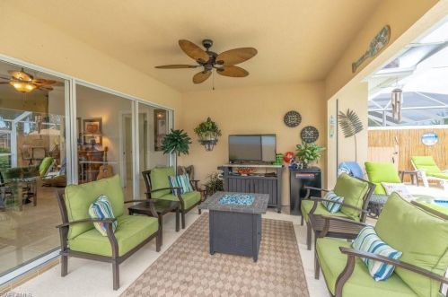 7829 Umberto Ct, Naples, FL 34114-2686