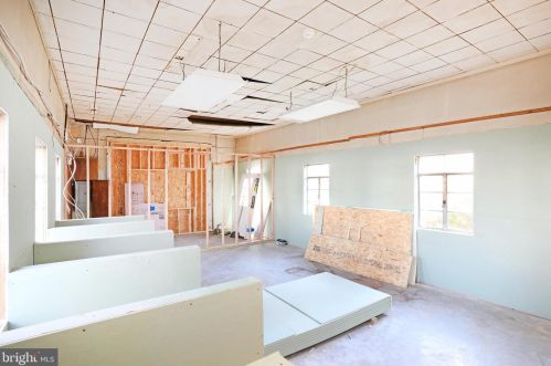 2410 Good Intent Rd, West Deptford NJ  08096-4420 exterior