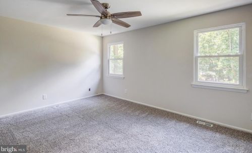 130 Country Ln, Erial NJ  08081-9383 exterior