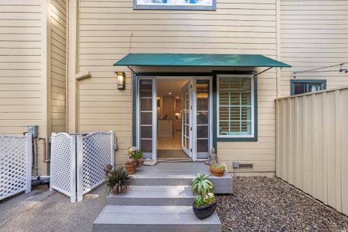 1228 St, Santa Rosa CA  95404-3457 exterior