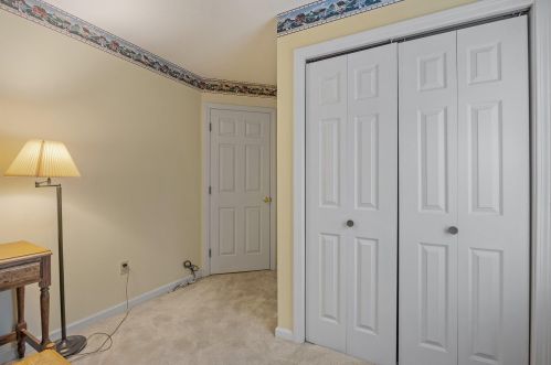 246 Church Rd, Allenstown NH  03275-2903 exterior