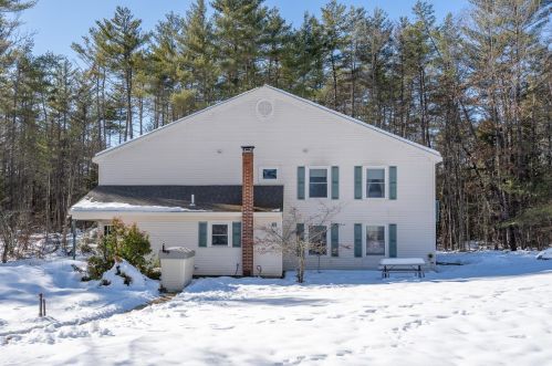 5 Washington St, Goffstown, NH 03045-1623