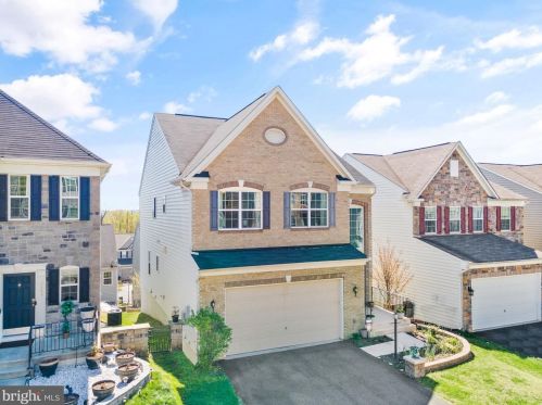 3500 Eagle Ridge Dr, Woodbridge, VA 22191-6566